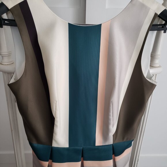 EUC TROUBADOUR Fast Lane stunner garment (2) - Picture 3 of 8